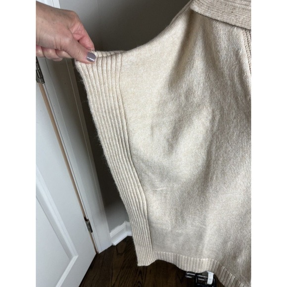 H&M Poncho/Cape/Pullover Cream Sweater Wool Blend Sz XS Ouiet luxury - Picture 4 of 9